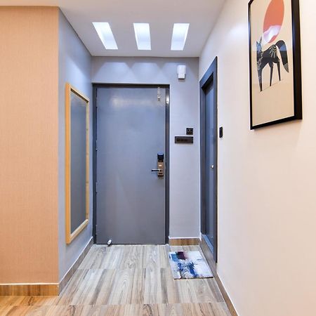 Super Townhouse Oak Sayhallo Ecstasy Bhubaneswar Exteriör bild